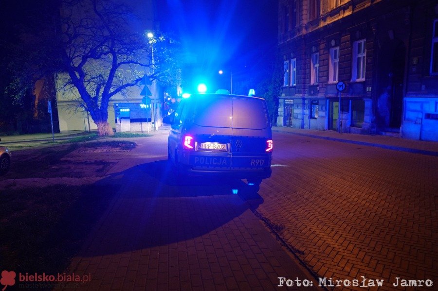 Akcja znacznych sił policji w centrum. Funkcjonariusze poszukiwali mężczyzny - foto