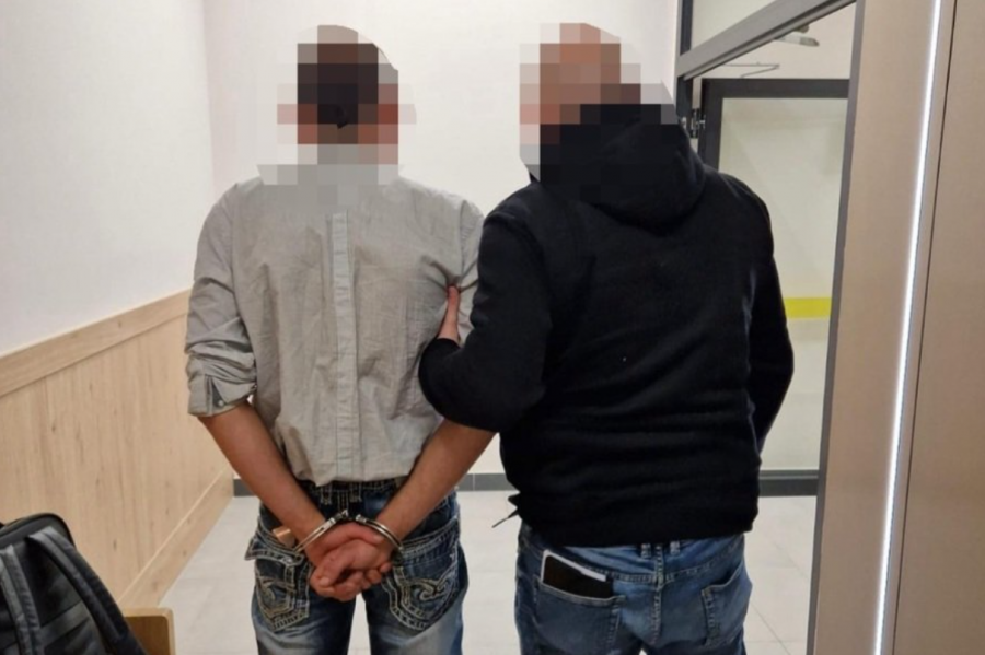 Awanturował się przed sklepem, wyjął nóż i groził pracownicy. 46-latek został aresztowany - foto