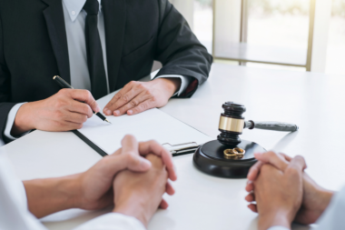Dlaczego doświadczony prawnik i Twój rozwód to dobre połączenie? Odpowiadamy!
