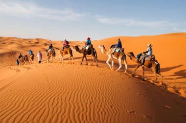 Maroko to nie tylko kurorty wakacyjne, przewodnik po największych atrakcjach