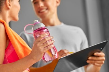 Kursy sportowe PAKiS. Opinie przekonują do zdobywania kwalifikacji