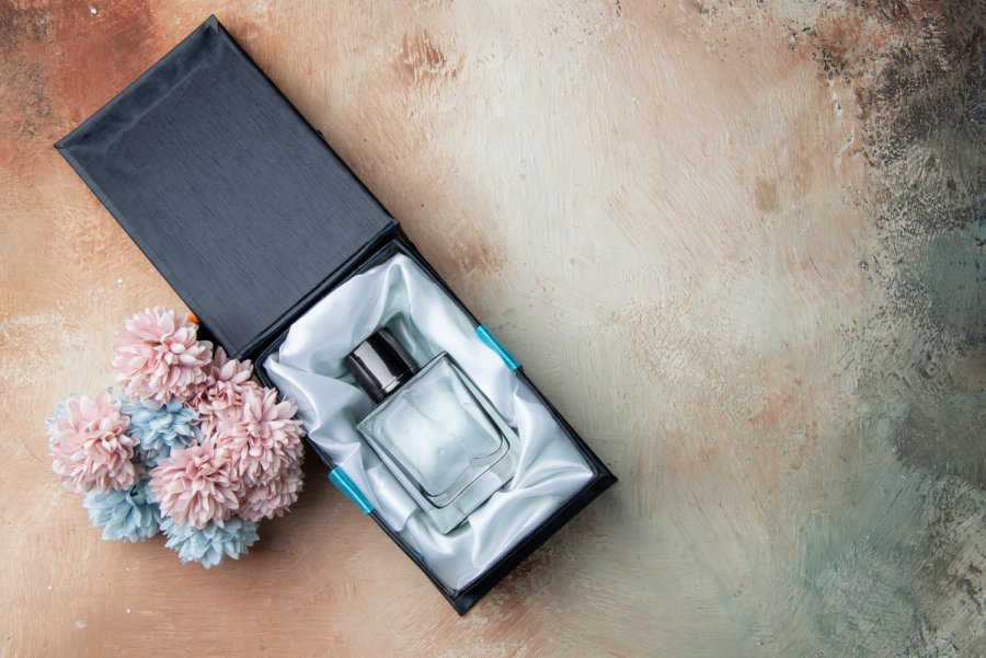 Perfumy arabskie – co warto wiedzieć?