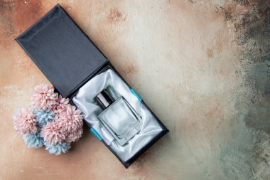 Perfumy arabskie – co warto wiedzieć?