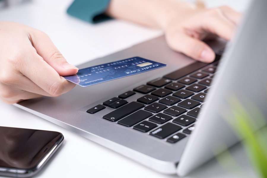 Szybka pożyczka online – jak działa proces wypłaty w 15 minut?