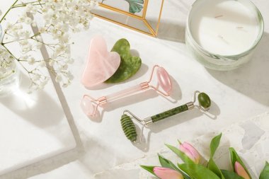 Kamień Gua Sha – sekretny sposób na zdrową i promienną skórę