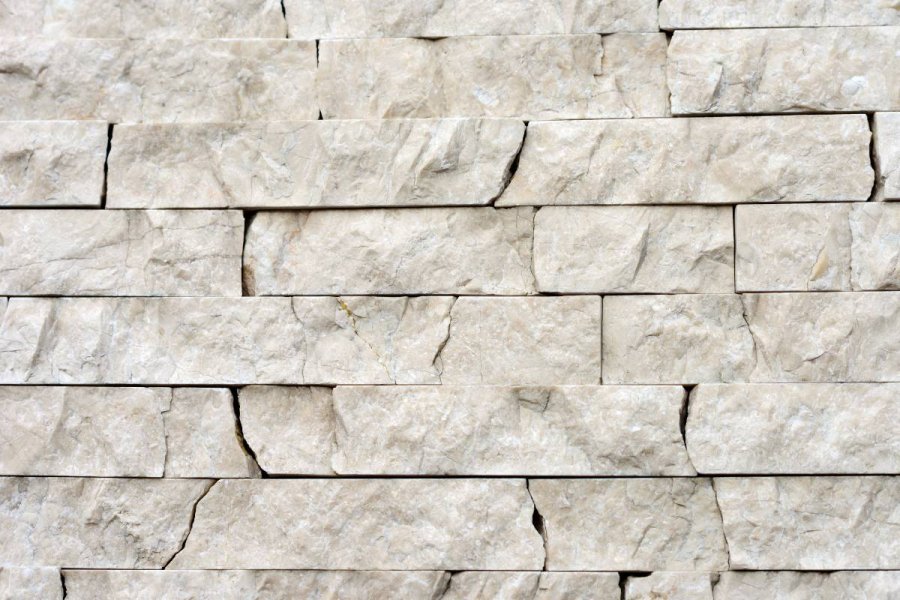 Jak wybrać impregnat do kamienia naturalnego i jak go stosować?