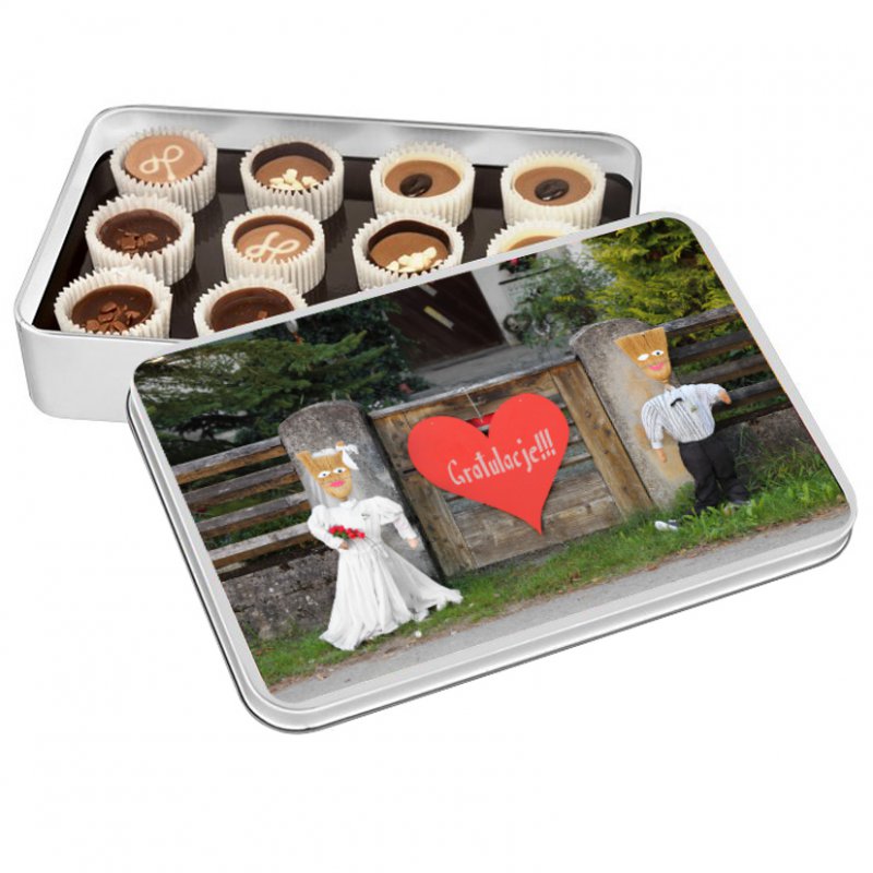 Oryginalny pomysł na prezent ślubny – personalizowane czekoladki