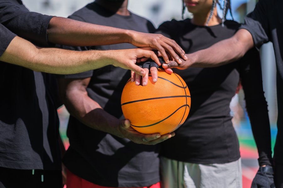Hurtownia sportowa SportsPro – profesjonalne zaopatrzenie dla klubów i szkół