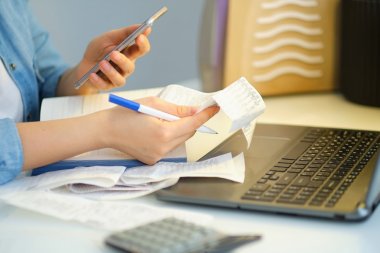 Szkolenie KSeF online - przygotuj się do rewolucji w e-fakturowaniu