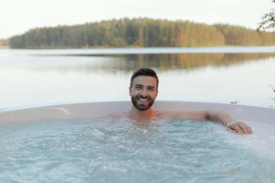 Zakup jacuzzi. Tani chińczyk czy europejski model premium?