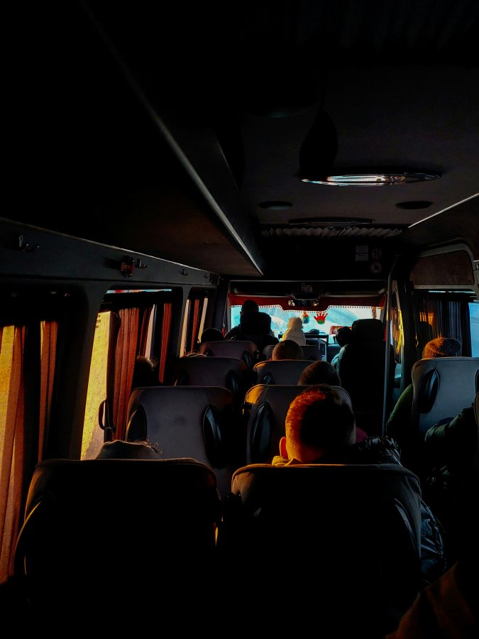 Bus, samolot czy własne auto do Belgii – czym dojechać taniej i wygodniej