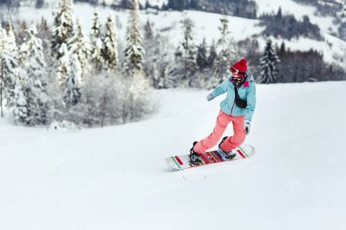 5 sportów które możesz uprawiać zimą