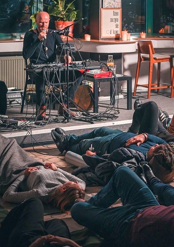 Improwizowany spektakl dźwięków