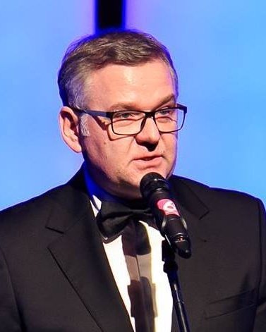 Trochę poważnie i trochę nie