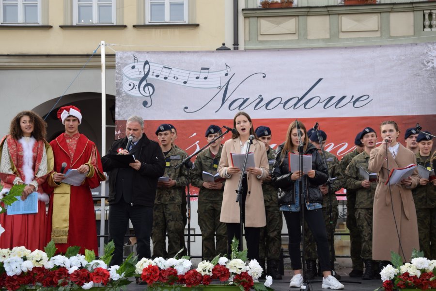 Pieśni patriotyczne na Rynku
