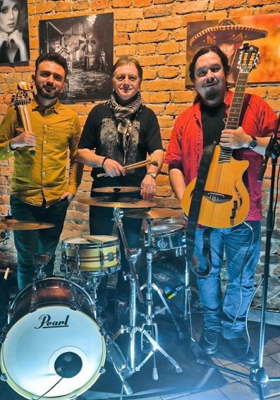 Muzyczne trio w Azylu