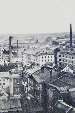 O zapomnianych fabrykach z Piotrem Kenigiem