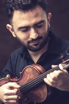 Muzyczna podróż przez kultury i style