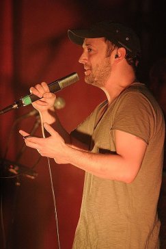 Czesław śpiewa