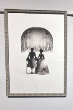 Nietuzinkowa królowa w ceramice i grafikach