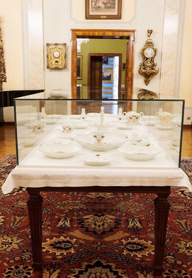 Cenna książęca porcelana w bielskim Zamku