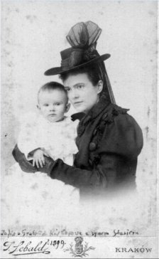 Zofia Kirkor z synem Stasiem