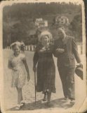 Jasnowidząca na spacerze w Wiśle z mężem Janem i najmłodszą córką, Agnieszką.