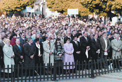 Najważniejszym wydarzeniem w 20-letniej historii diecezji była wizyta Ojca Świętego Jana Pawła II. Rynek w Żywcu 22 maja 1995 r. Fot. Stanisław Skwierawski.