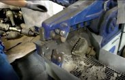 Nożyce hydrauliczne do cięcia katalizatorów