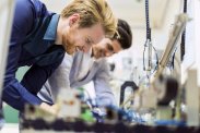 MONTAŻYSTA URZĄDZEŃ ELEKTRONICZNYCH