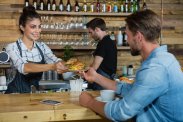 PRACOWNIK GASTRONOMII