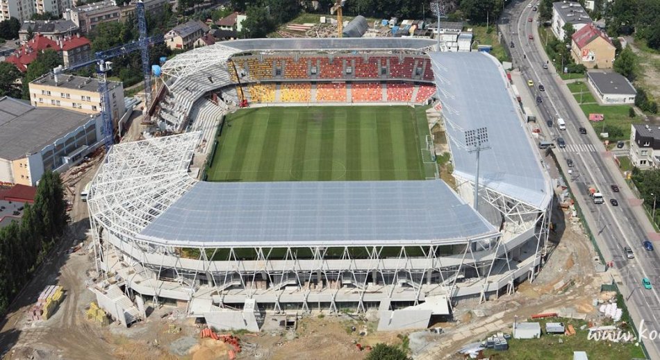 Stadion w połowie 2015 roku?