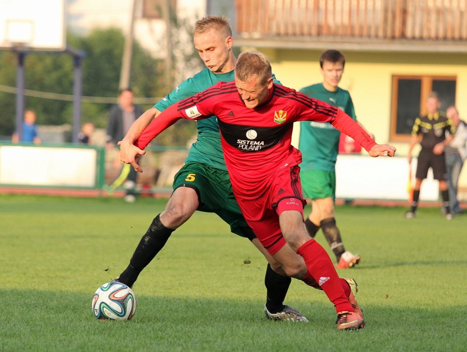 Lider nie zwalnia tempa