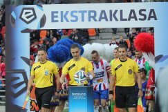 Amerykanie chcą ekstraklasy