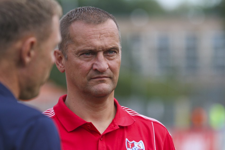 Dźwigała chwali piłkarzy