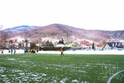 Dwa sparingi przed obozem
