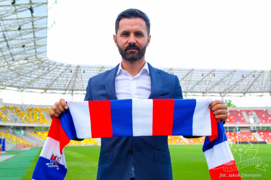 Jest dyrektor sportowym