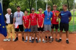 Krajowe sukcesy bielskich tenisistów