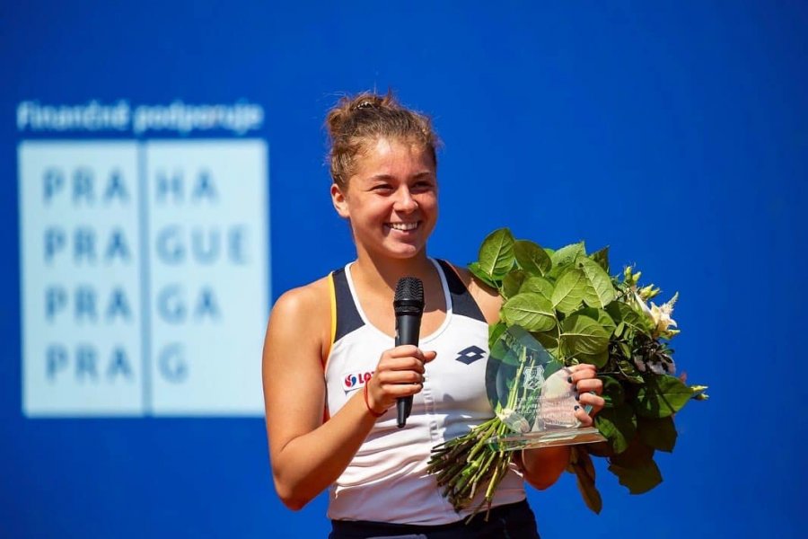 Maja Chwalińska w drugiej rundzie Wimbledonu!