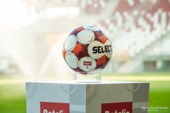 Dwie diametralnie różne połowy Rekordu. Pierwsza porażka od blisko miesiąca