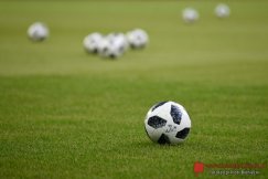 Wagon testowanych zagrał w grze kontrolnej. Byli piłkarze z regionu i nigeryjski napastnik