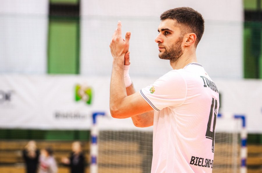 Niespodziewane pożegnanie po pierwszej części sezonu. Klub zgodził się na rozwiązanie kontraktu