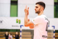 Niespodziewane pożegnanie po pierwszej części sezonu. Klub zgodził się na rozwiązanie kontraktu