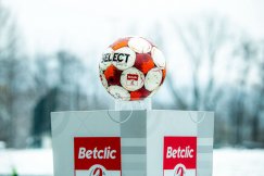 Rekord podał nazwisko następcy Dariusza Ruckiego. To trener z przeszłością w ekstraklasie