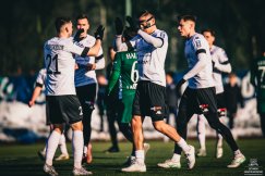 Podbeskidzie lepsze od pierwszoligowca. Lider defensywy strzela karne nawet w masce