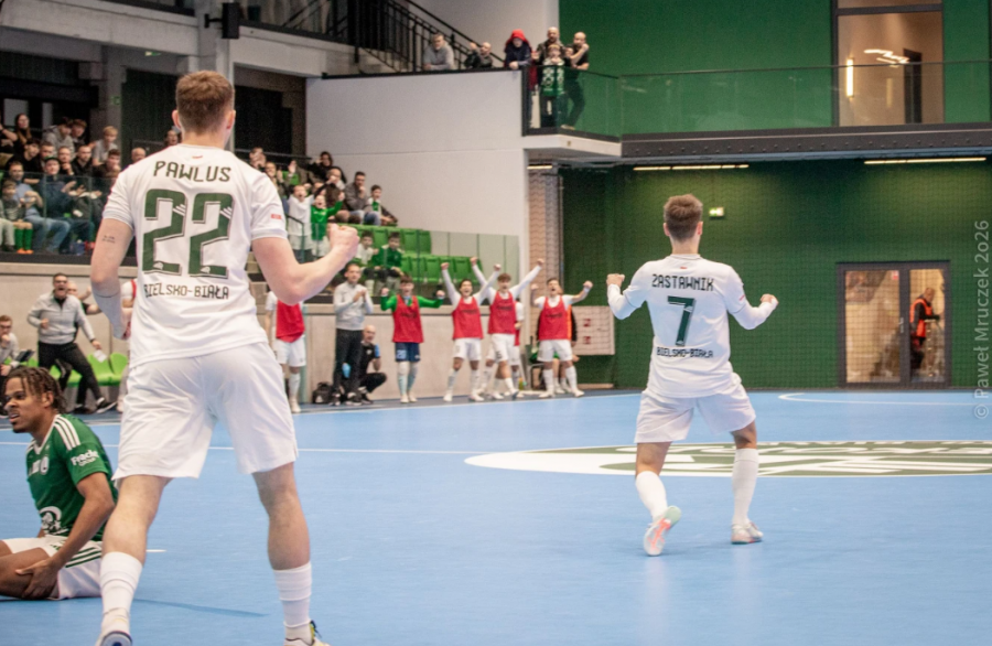 Legia na kolanach! Pewne zwycięstwo obrońców tytułu i awans do wielkiego finału!