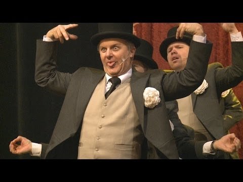 Latający cyrk w teatrze na Sylwestra