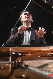 Koncert dla wszystkich: Grzegorz Niemczuk
