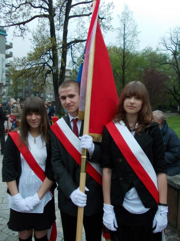 Patriotycznie przed ratuszem