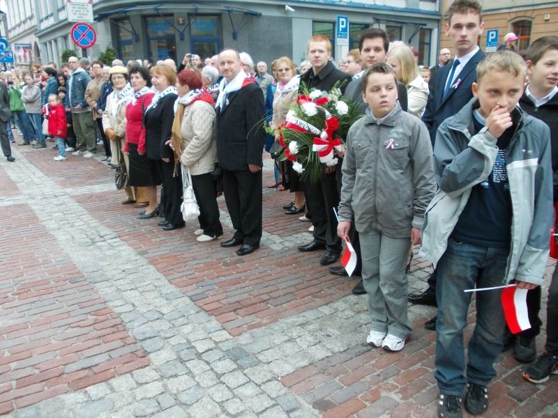 Patriotycznie przed ratuszem
